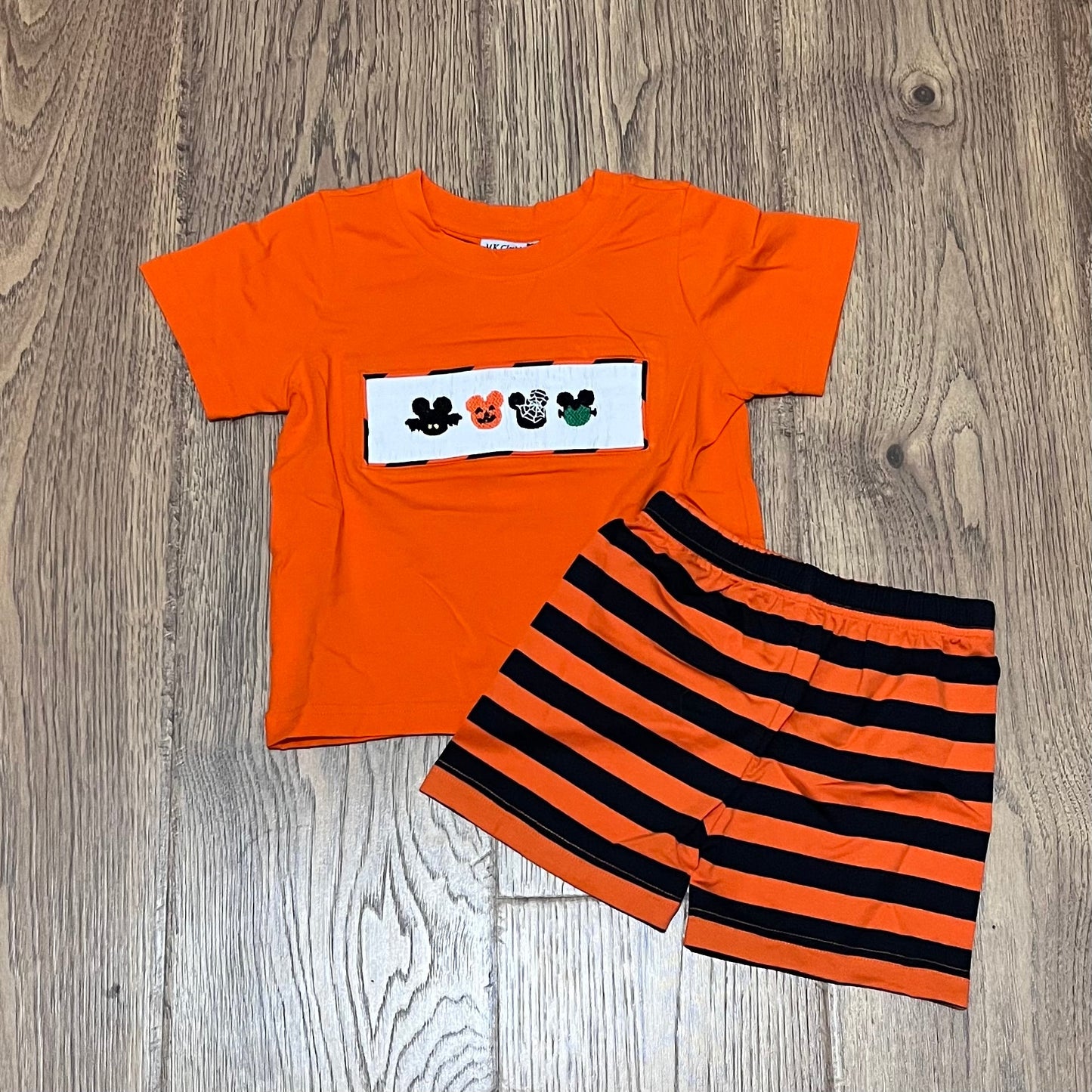 Halloween Mouse Smocked Boy Short Set PO54