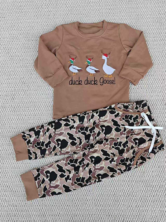 Duck, Duck, Goose Santa Hat Appliqué Boy Set