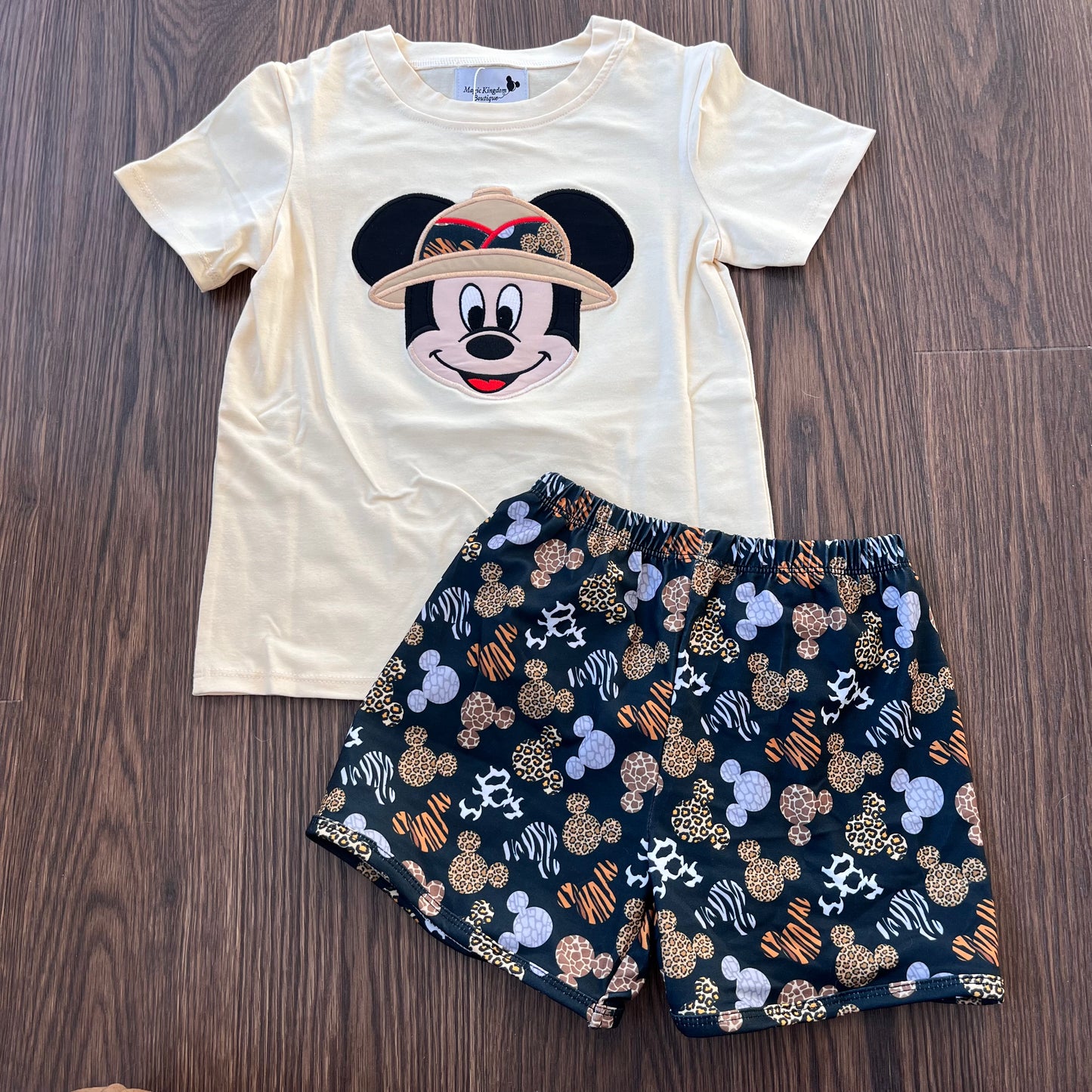 Animal Kingdom Appliqué Boy Set