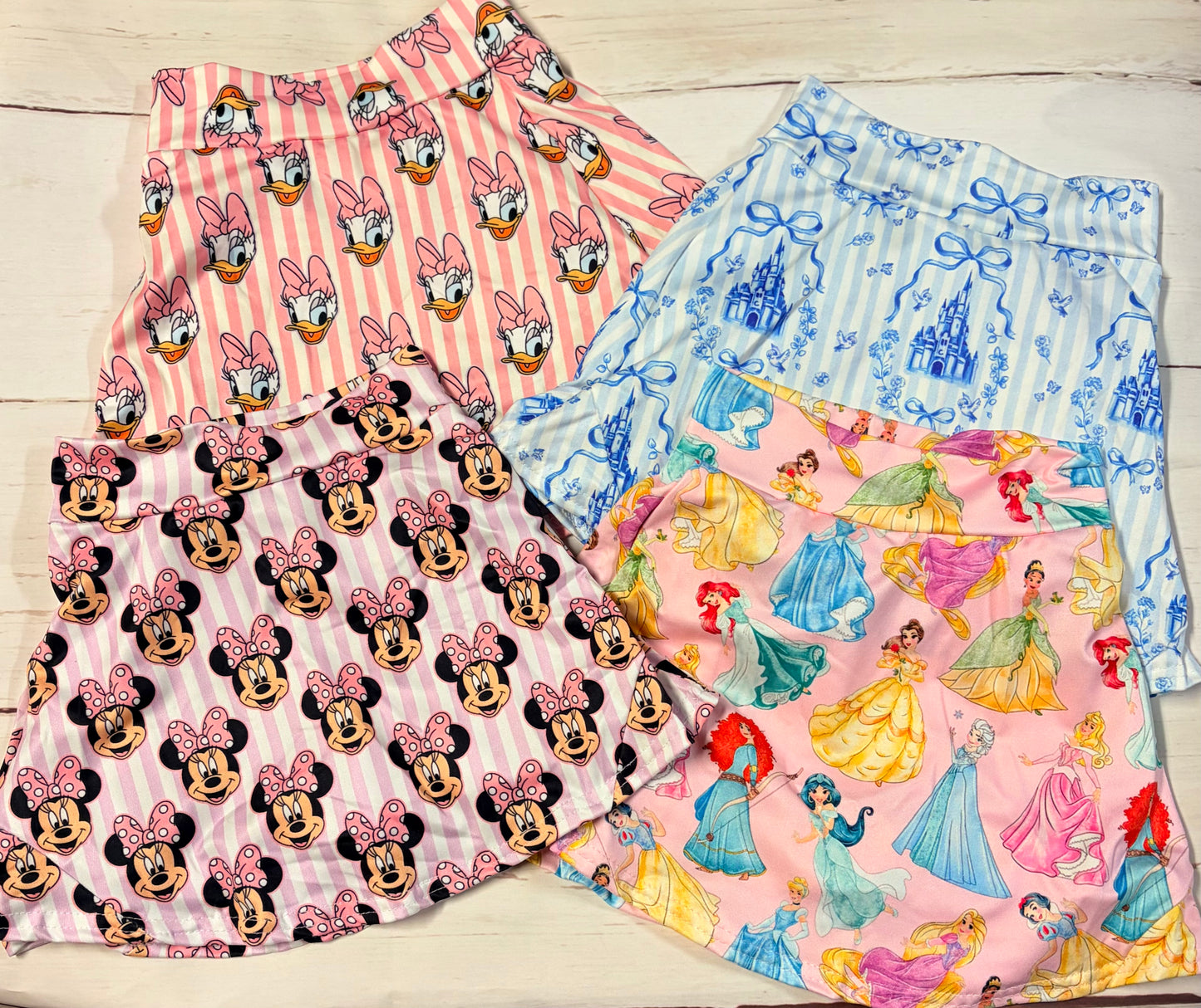 Character Skorts